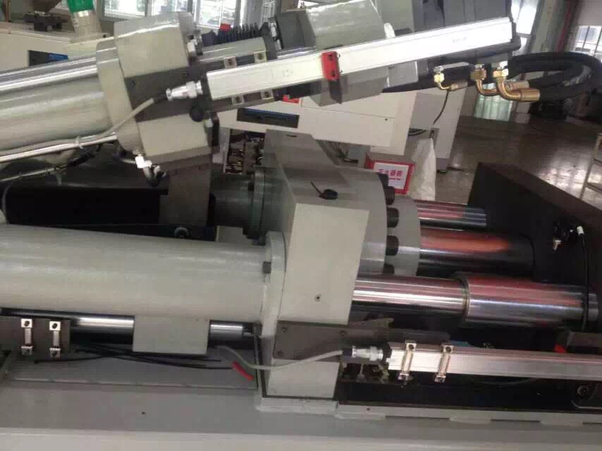 一臺機配4條米朗磁致伸縮MTM1系列磁懸浮高精度無接觸位移傳感器