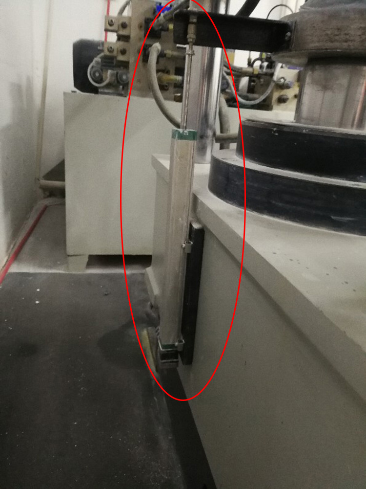 直線位移傳感器在油缸位置測量與反饋系統(tǒng)中的應(yīng)用實例 直線位移傳感器在油缸位置測量與反饋系統(tǒng)中的應(yīng)用實例